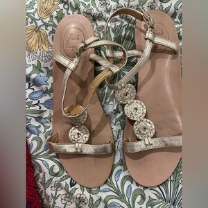 Jack Rogers 9.5 gorgeous gold sandal with ankle strap EUC